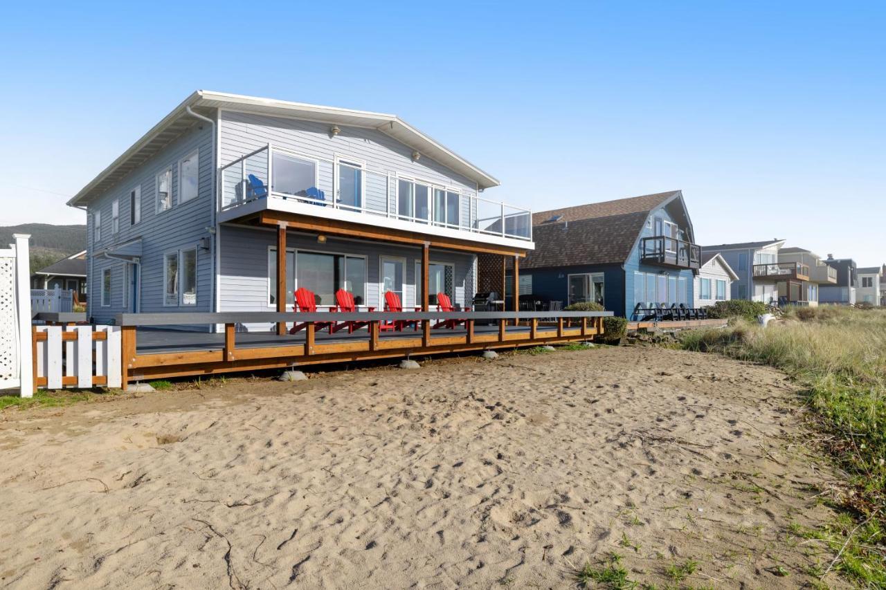 Ace'S Beach House Рокълей Бийч Екстериор снимка